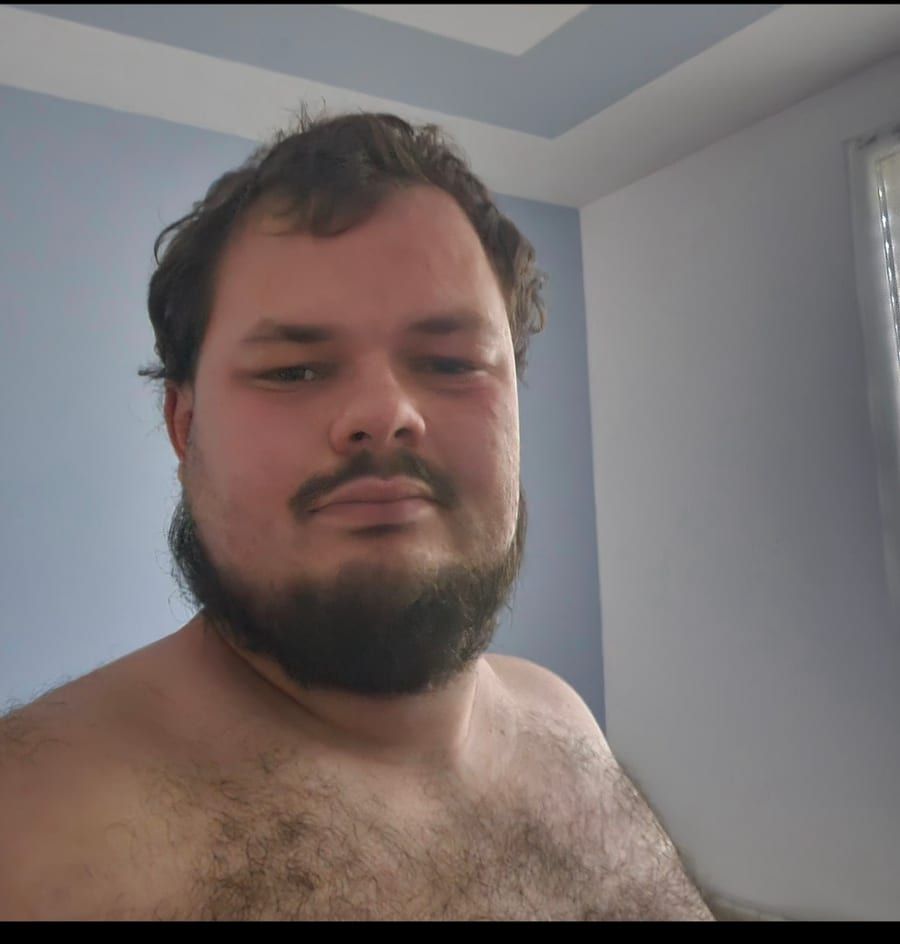 Profil von Manek